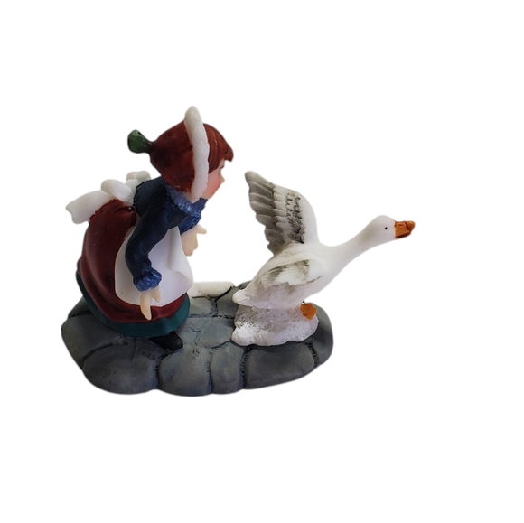 Santa's Workshop 2002 Girl and Duck  Resin Accessory VTG Christmas Village - Picture 7 of 10